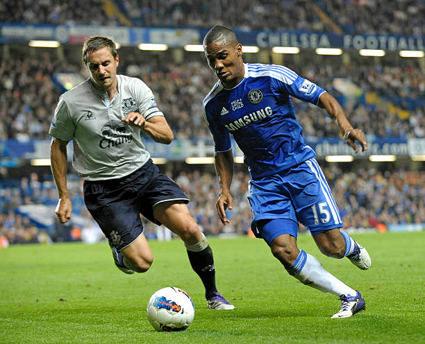 瑞典队的中 瑞典队的中