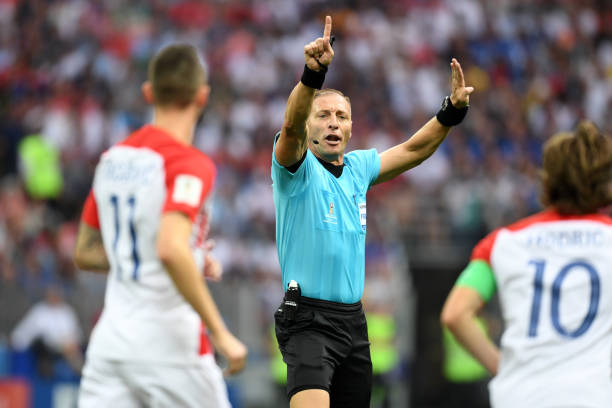 而佩德里在 而佩德里在